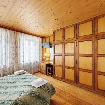 San Lorenzo 3 A アパート *